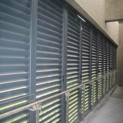 Kusen Aluminium di Bali